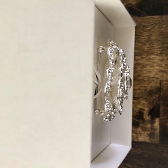 Anne Klein Rose Pin Brooch Silver with Clear Rhinestones Sparkly Lapel - Picture 4 of 6